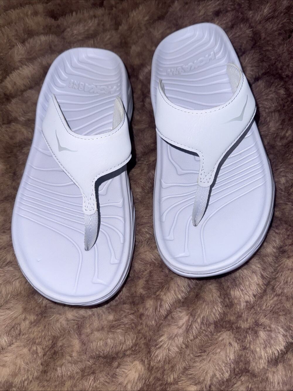 HOKA Women's 8 Ora Recovery Flip Flop , Sandal, Light Grey Comfort Casual
